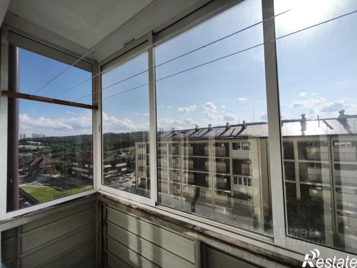 2-комн квартира микрорайон Радужный, 72