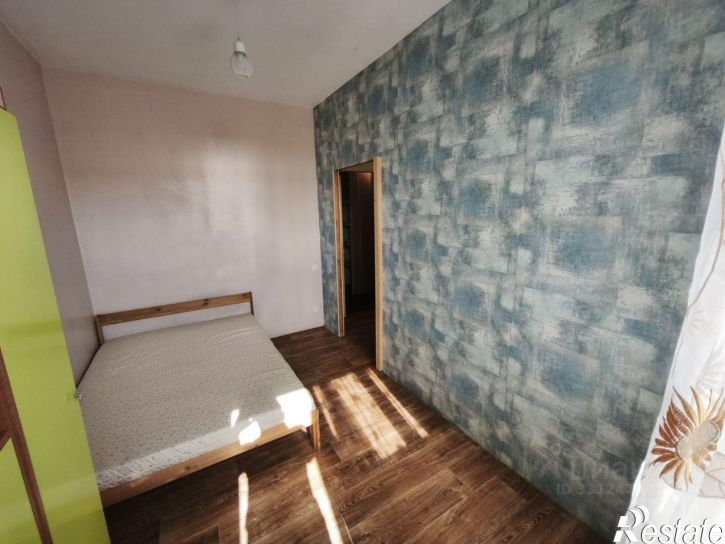 2-комн квартира микрорайон Радужный, 72