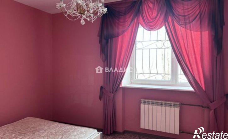 4-комн квартира ул Пушкина, 42,  д. 42