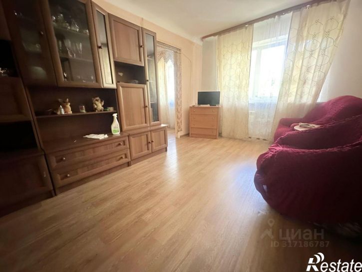 2-комн квартира улица Новаторов, 24Б,  д. 24Б