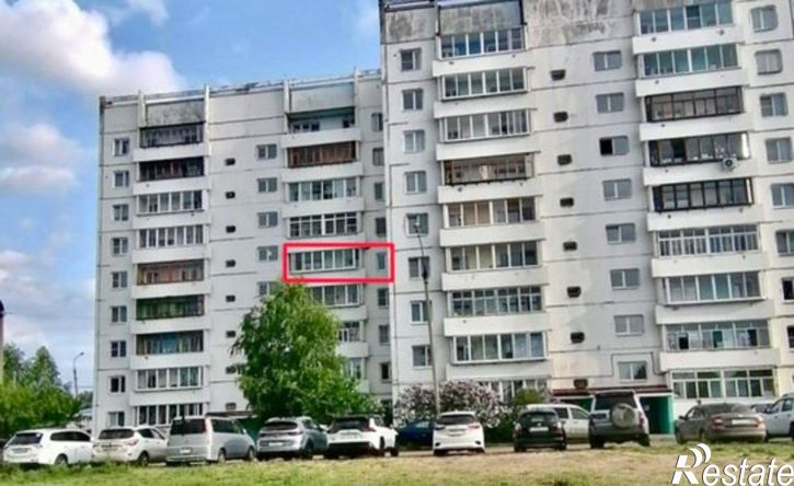 3-комн квартира микрорайон Зелёный, 16