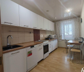3-комн, 75кв м, этаж 2/5 микрорайон Юбилейный, 10А