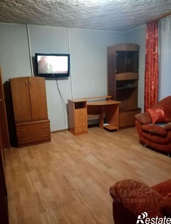 2-комн квартира улица Розы Люксембург, 349,  д. 349