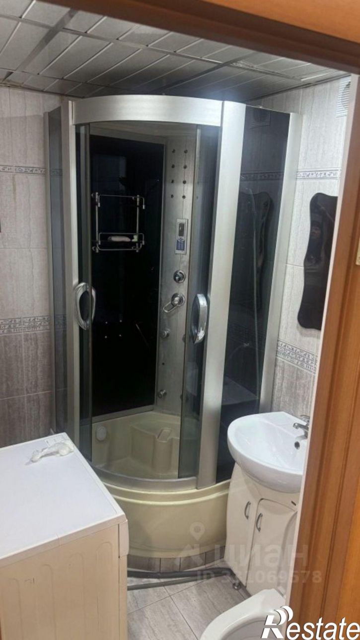2-комн квартира улица Баррикад, 139,  д. 139