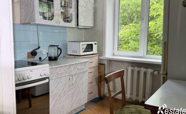 2-комн квартира улица Розы Люксембург, 64,  д. 64