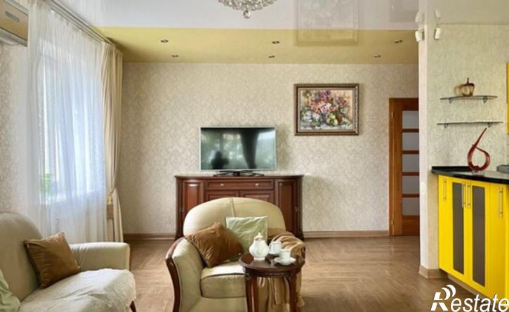 3-комн квартира ул Трилиссера, 89,  д. 89