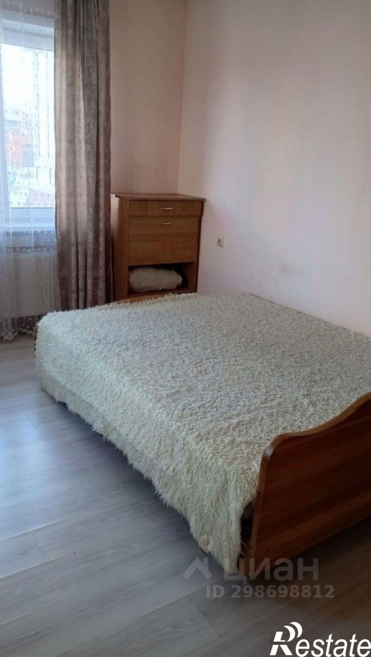 3-комн квартира улица Вагина, 17/1,  д. 17/1