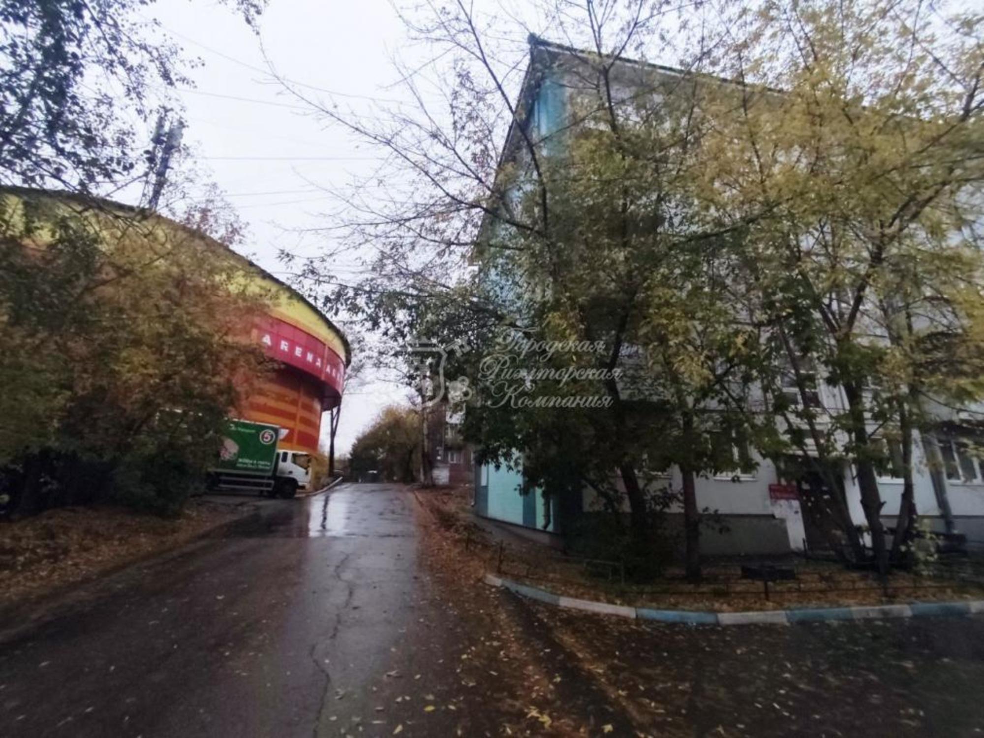 Купить квартиру за 6 100 000 рублей на Розы Люксембург, 263