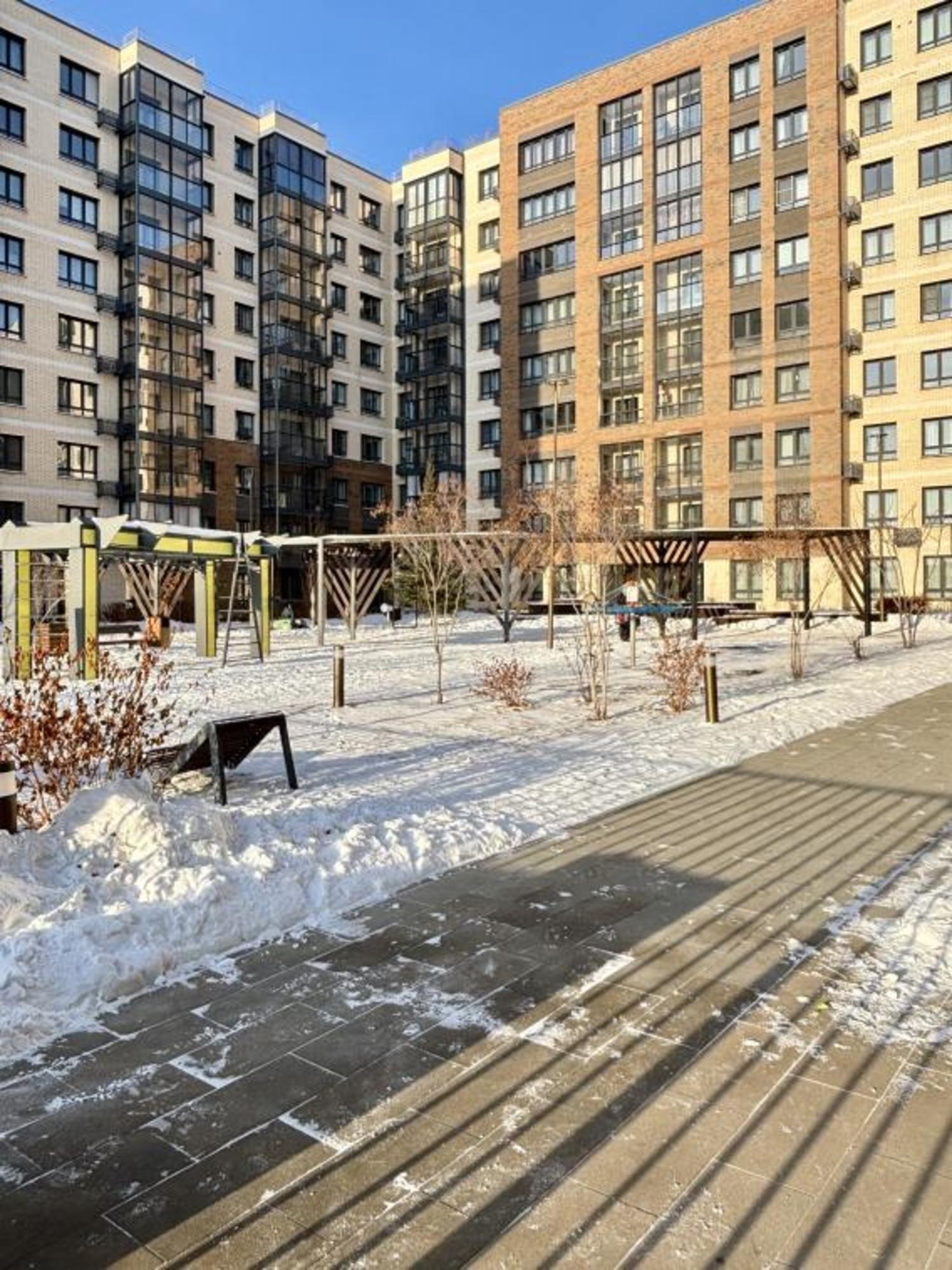 Купить квартиру за 18 500 000 рублей на Байкальская, 424