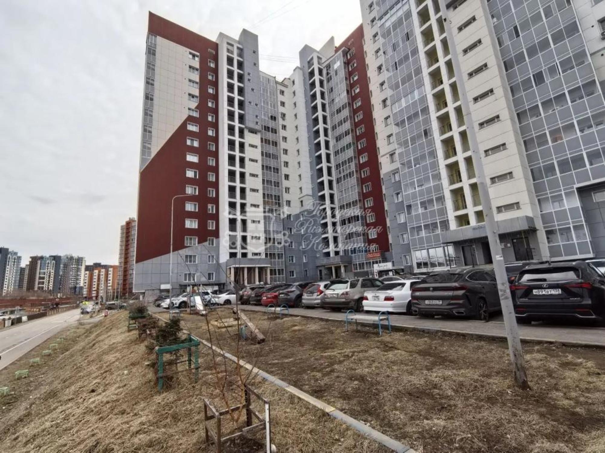 Купить квартиру за 8 900 000 рублей на Байкальская, 236Б/4