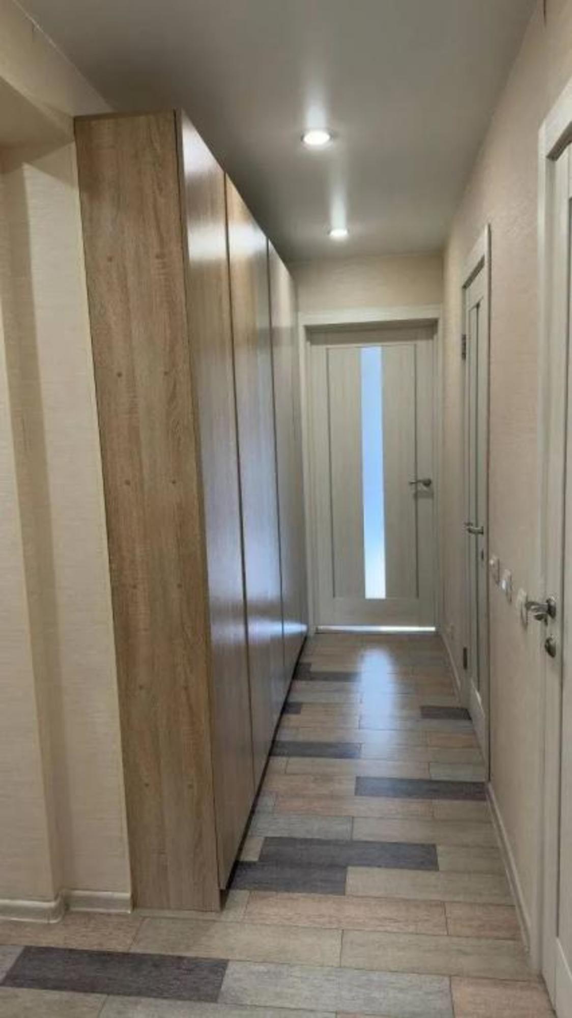 Купить квартиру за 12 000 000 рублей на Байкальская, 309