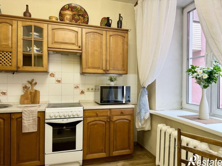 4-комн квартира ул 5 Армии, 22,  д. 22