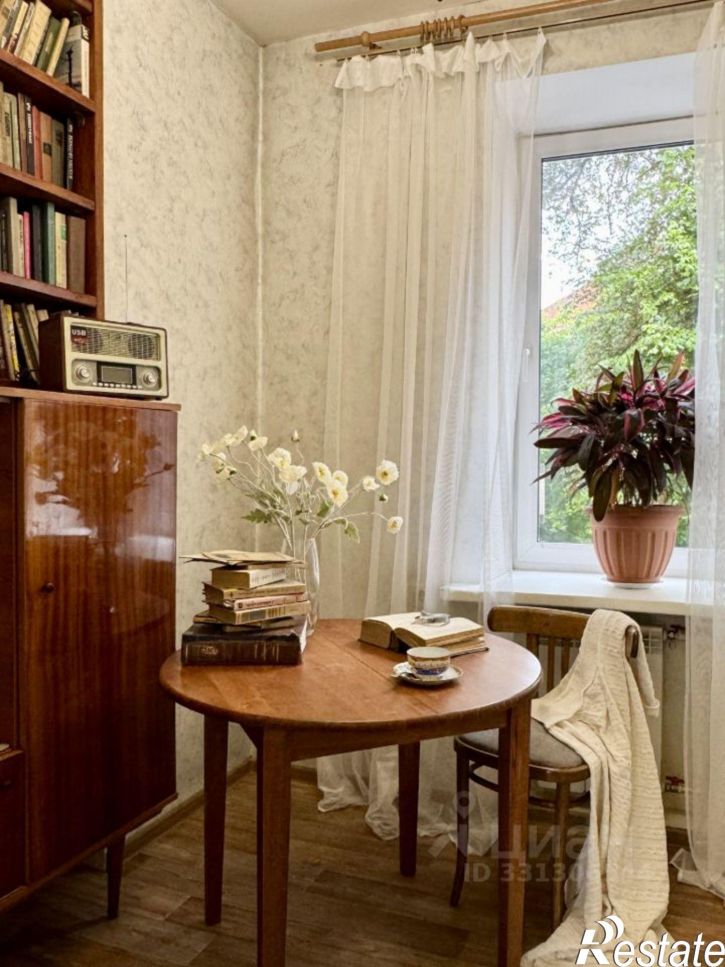 4-комн квартира ул 5 Армии, 22,  д. 22