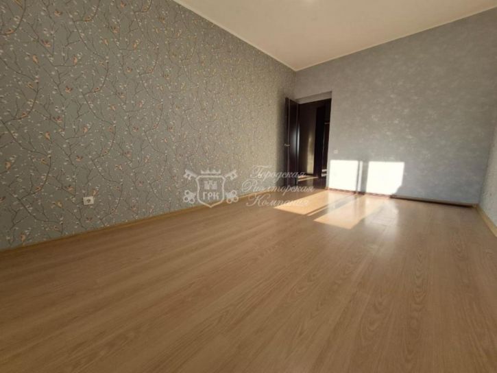 2-комн квартира Красноярская, 72