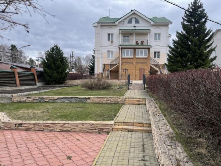 Коттедж/дом Спецстроевская