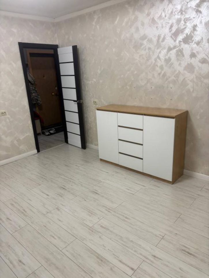 2-комн квартира Калинина, 5