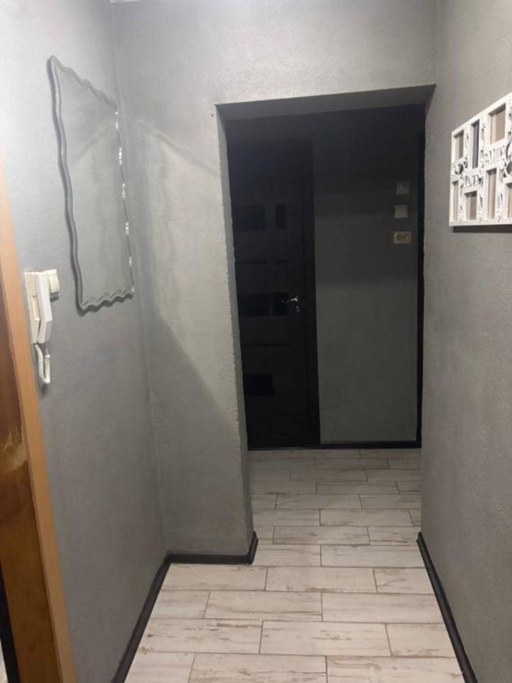2-комн квартира Калинина, 5