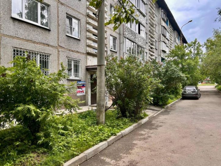 2-комн квартира Розы Люксембург, 215а