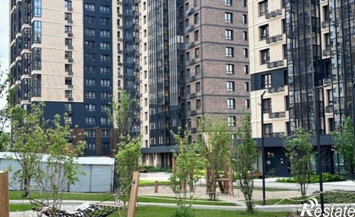 4-комн квартира Верхняя Набережная улица, 16,  д. 16