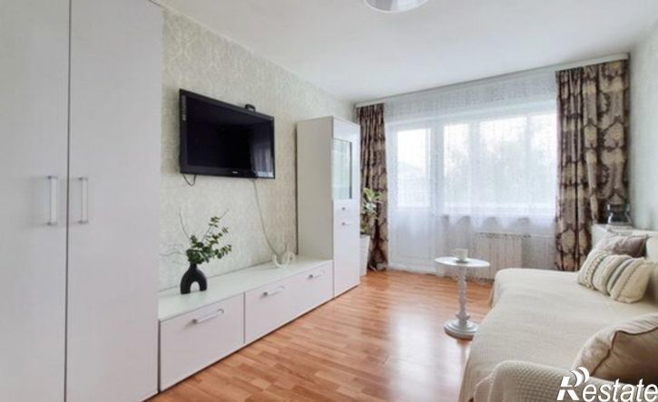 2-комн квартира ул Байкальская, 280,  д. 280