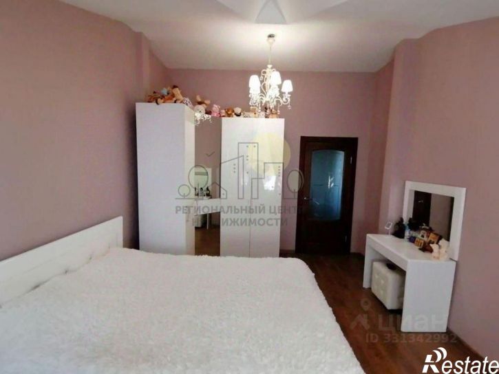 3-комн квартира ул Павла Красильникова, 219,  д. 219