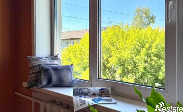 3-комн квартира микрорайон Первомайский, 7