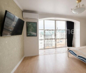 2-комн, 75кв м, этаж 3/4 ул Сибирская, 6
