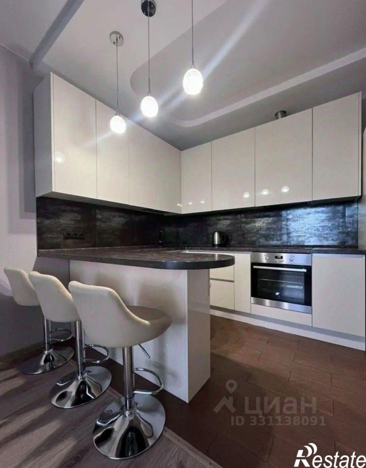 2-комн квартира ул Зверева, 1/2,  д. 1/2