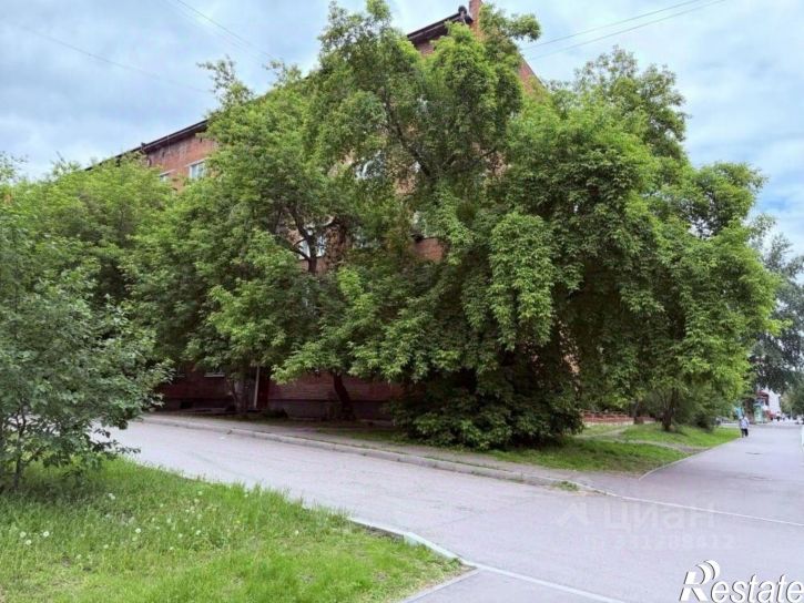 Комната улица Трилиссера, 52,  д. 52