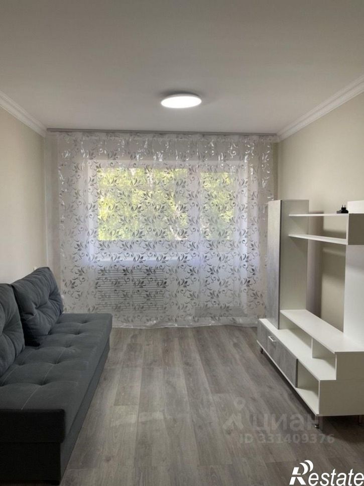 2-комн квартира микрорайон Юбилейный, 8