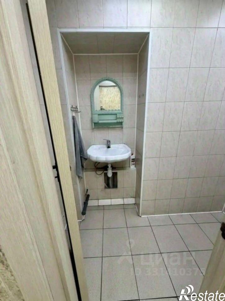 Помещение свободного назначения Сибирская улица, 27,  д. 27