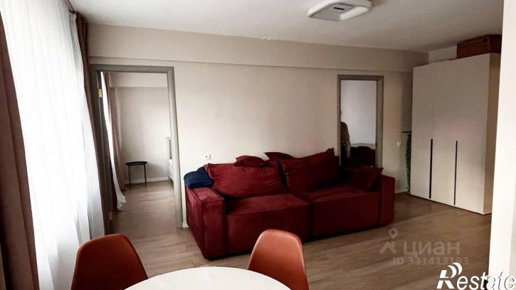 3-комн квартира ул Иосифа Уткина, 17,  д. 17