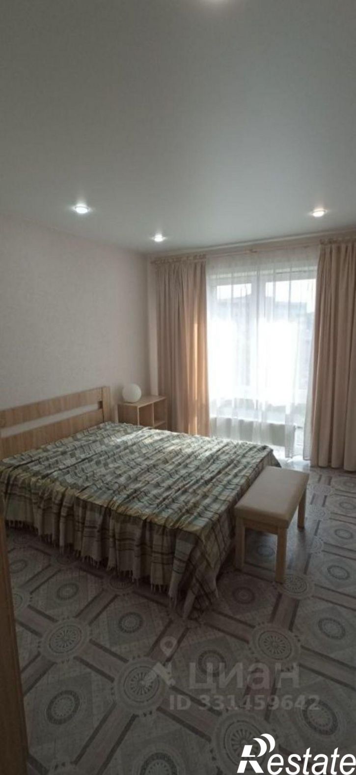 2-комн квартира улица Лызина, 9,  д. 9