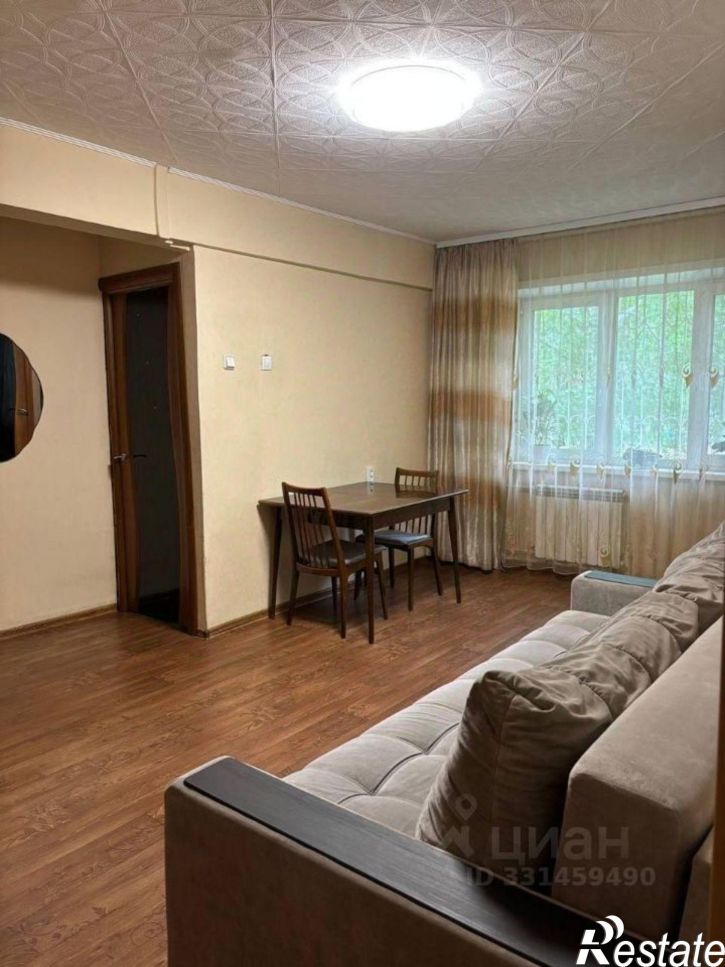 3-комн квартира ул Клары Цеткин, 22,  д. 22