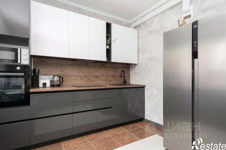 3-комн квартира ул Дальневосточная, 104,  д. 104