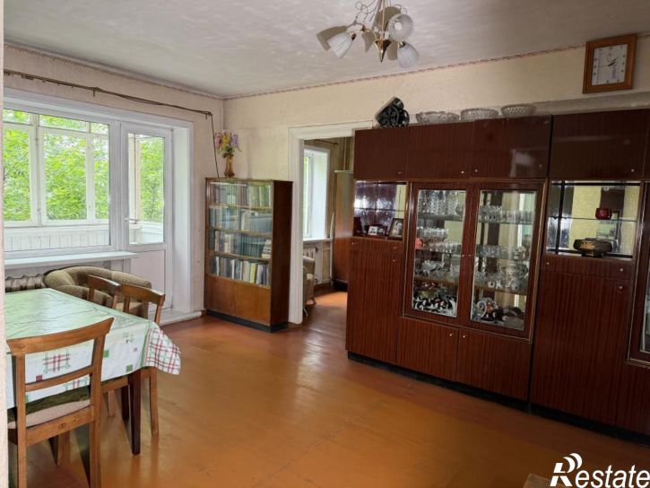 2-комн квартира Розы Люксембург, 64