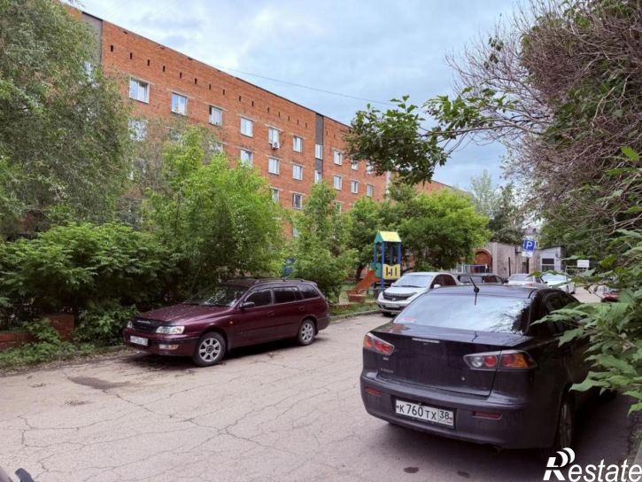Комната Трилиссера, 52