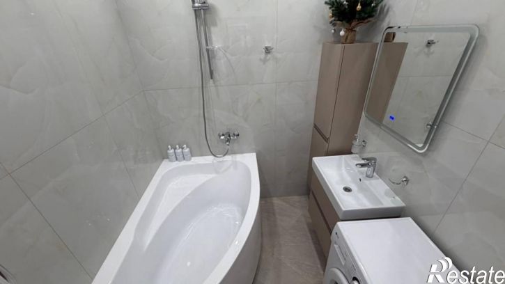 3-комн квартира в новом доме Седова, 67