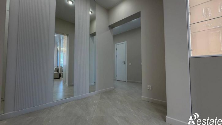 3-комн квартира в новом доме Седова, 67