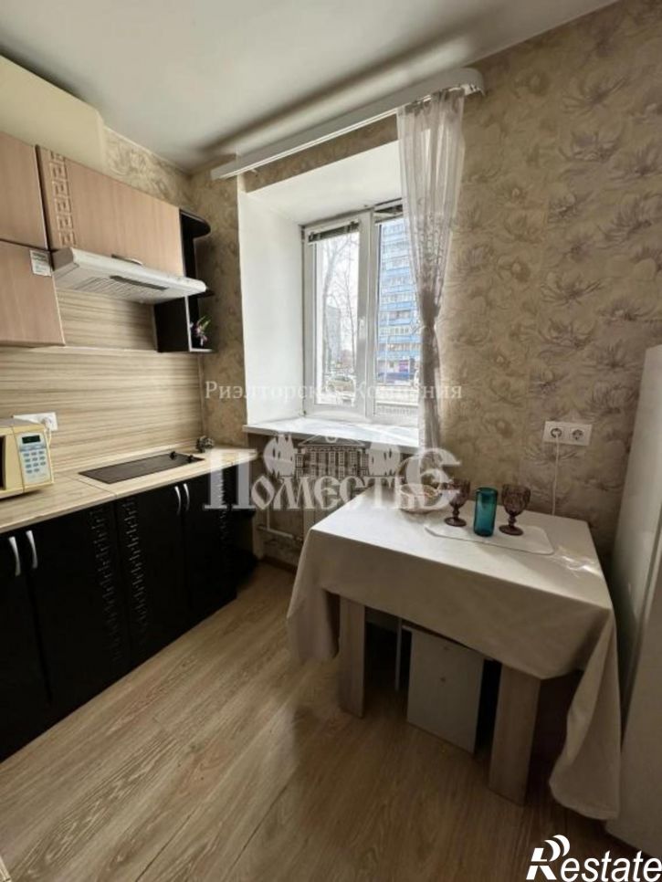 2-комн квартира Депутатская, 11