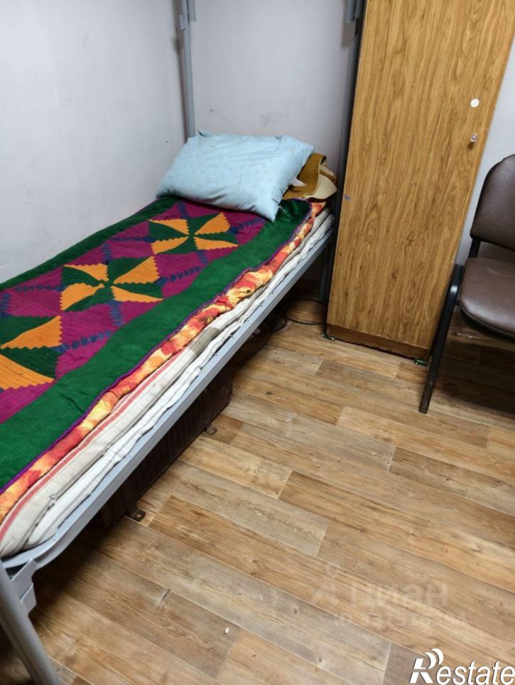 Комната улица Трилиссера, 141В,  д. 141В