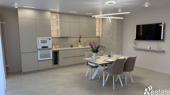 3-комн квартира улица Трилиссера, 8/2,  д. 8/2