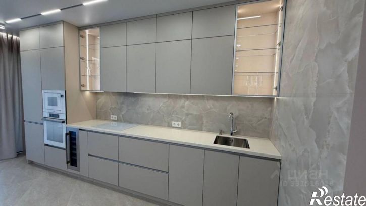 3-комн квартира улица Трилиссера, 8/2,  д. 8/2