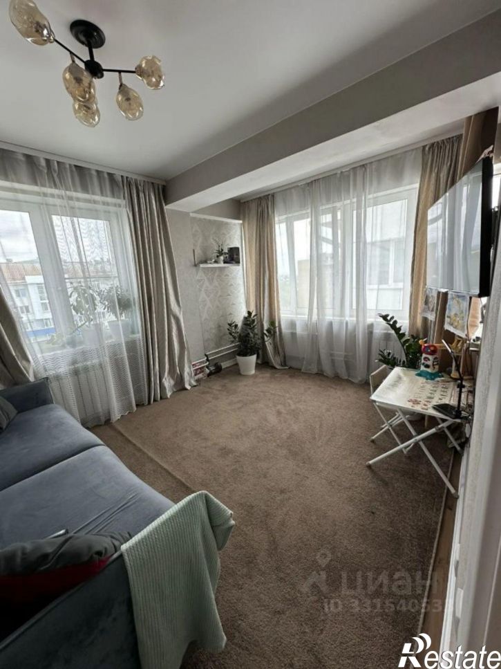 2-комн квартира улица Поленова, 19,  д. 19