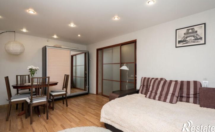 2-комн квартира ул Иосифа Уткина, 28а,  д. 28а