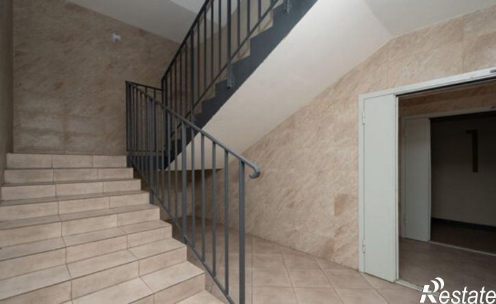 4-комн квартира улица Трилиссера, 22,  д. 22