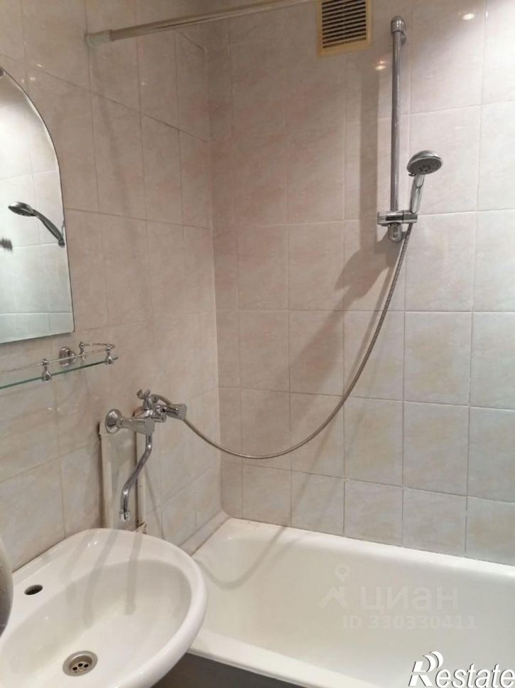 3-комн квартира ул Зверева, 30,  д. 30