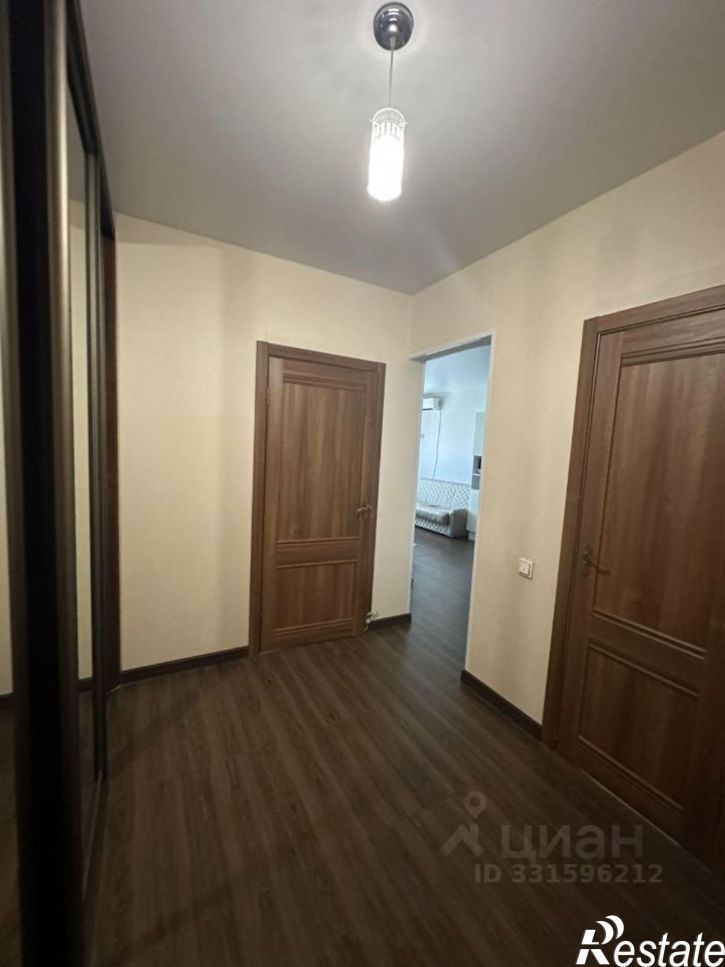 1-комн квартира улица Клары Цеткин, 12,  д. 12