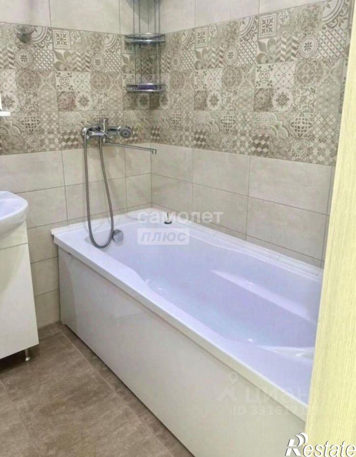 1-комн квартира улица Маршала Конева, 38,  д. 38