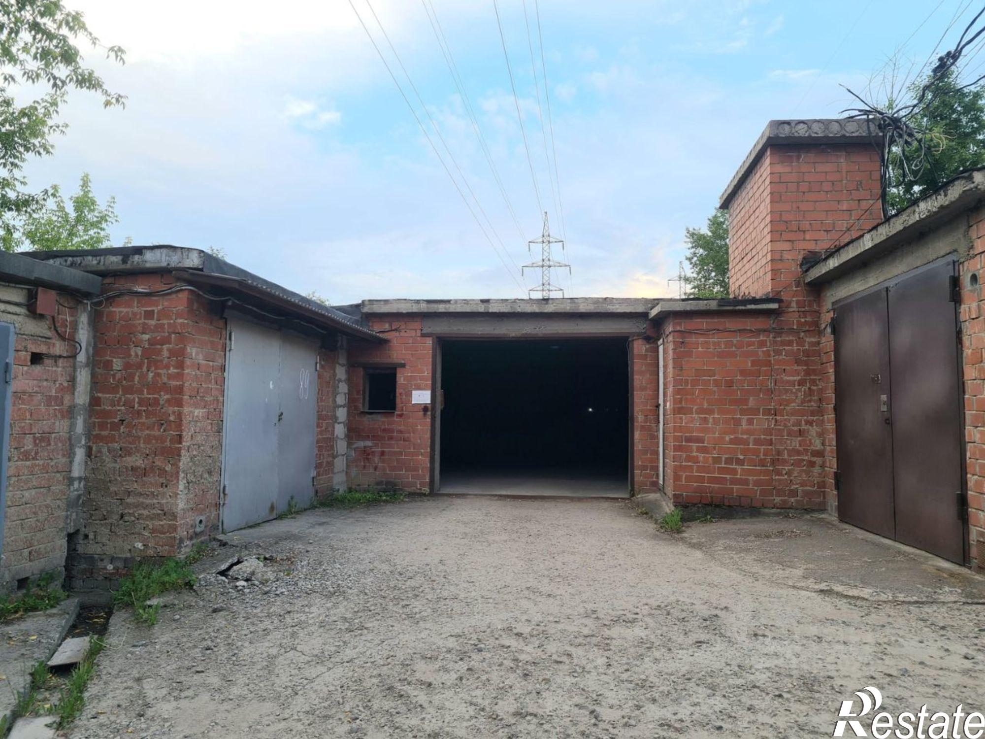 Купить гараж, место в паркинге за 1 657 260 рублей на ул Байкальская, 203В